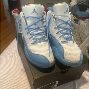 Jordan 12 emoji size 3 preschool great condition